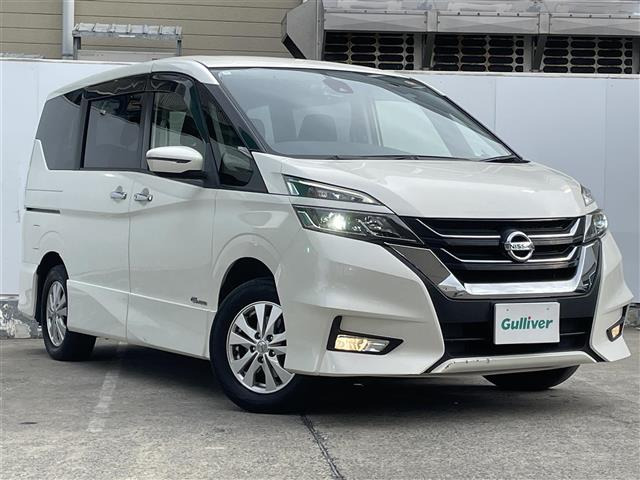 セレナ2.0 ハイウェイスター 4WD