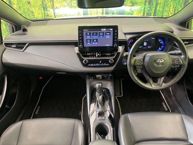 カローラツーリング1.8 ハイブリッド W×B