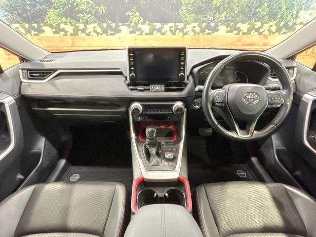 RAV42.0 アドベンチャー オフロードパッケージ 4WD