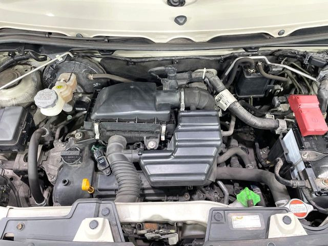 親切・丁寧な専門メカニックスタッフが応対!・車検・点検整備・事故等の修理などアフターサービスも安心。お車のカスタマイズもネクステージのサービススタッフまでご相談ください!