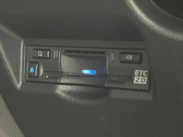 【ETC】高速道路の料金所をストレスなく通過!話題のスポットやサービスエリアに多い「スマートIC」利用時は必須のアイテムです。当店でセットアップを実施、ご納車当日からすぐにご利用いただけます!