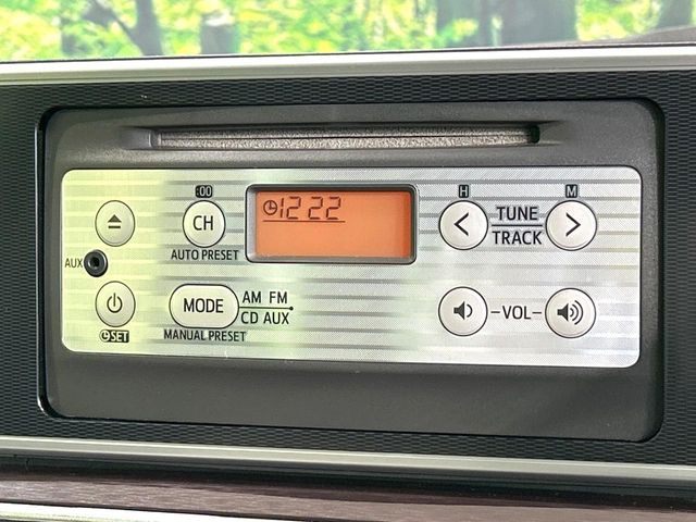 お好きな音楽を車内でお楽しみいただけます♪スピーカー交換・ウーハー追加などの音質向上や、最新ナビ・後席モニター等の取り付けも是非ご相談ください!
