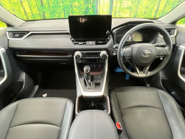 RAV42.0 G 4WD
