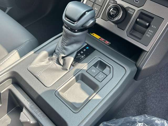 ☆高機能の鈑金工場を完備しています☆大事な愛車が傷ついたときでも安心です☆当社自慢の技術屋にお任せください☆