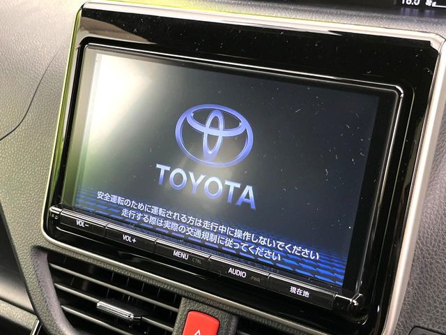 ヴォクシー2.0 ZS