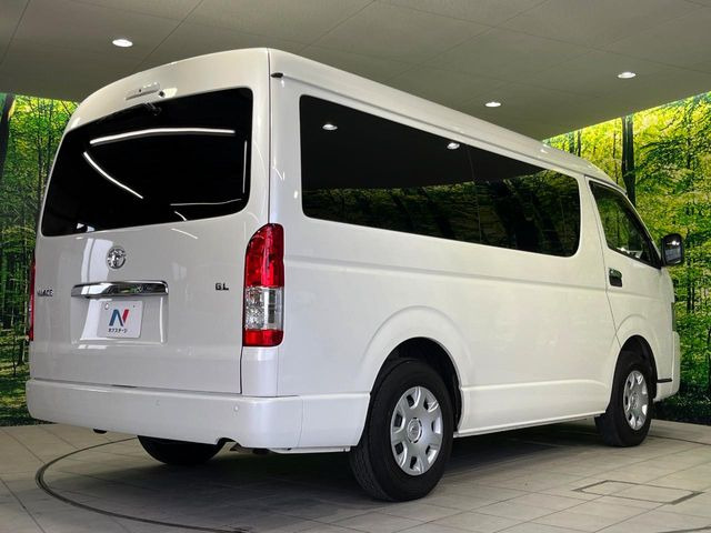☆全国のネクステージからお取り寄せが可能※!遠方の店舗に展示してあるクルマが気になる場合も、最寄りの店舗でご覧いただくことが可能です!是非私たちに要望をお聞かせください!※別途費用