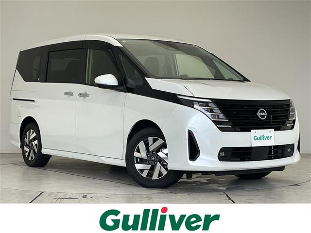 セレナ1.2 e-POWER XV