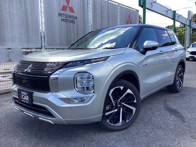 アウトランダーPHEV 2.4 P 4WD