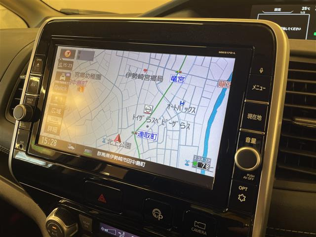 セレナ2.0 ハイウェイスター Vセレクション