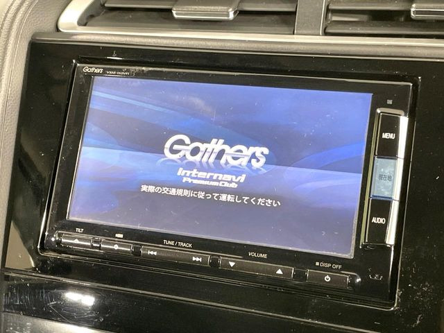シャトル1.5 ハイブリッド Z
