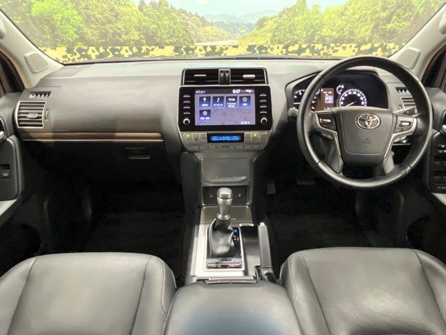 ランドクルーザープラド2.7 TX Lパッケージ マットブラック エディション 4WD