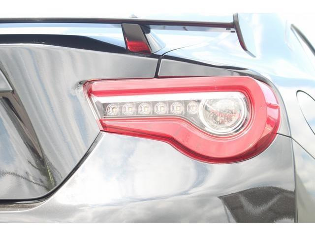 こだわりがあってなかなか気に入ったお車がないそこのお客様!全国のオークションからピッタリの1台を探すことが可能です。ぜひ一度お問い合わせください。