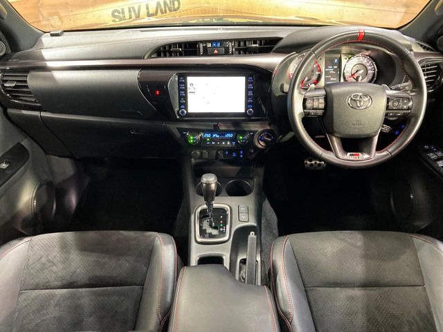 ハイラックス2.4 Z GRスポーツ ディーゼル 4WD