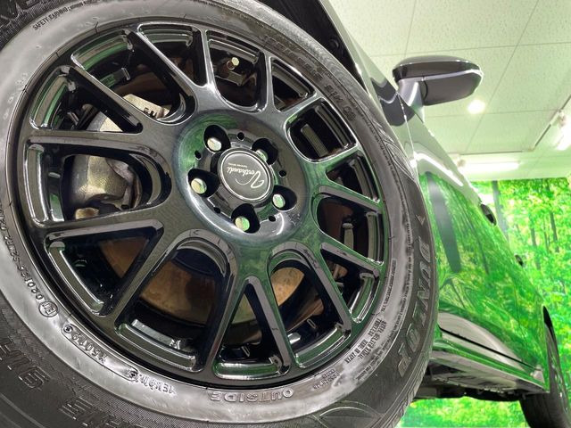 �y15�C���`�A���~�z�C�[���z�O�ςɃ}�b�`�����A���~�z�C�[���𑕒����Ă���܂��B�e��A���~�z�C�[����A�X�^�b�h���X�^�C�����戵�����Ă���܂��B���񂲑��k����������
