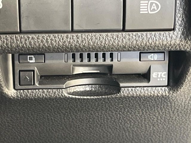 【ETC】高速道路の料金所をストレスなく通過!話題のスポットやサービスエリアに多い「スマートIC」利用時は必須のアイテムです。当店でセットアップを実施、ご納車当日からすぐにご利用いただけます!