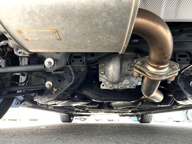 下回りがきれいなうちに、防錆加工の施工がオススメ。降雪地域はもちろん、沿岸部にお住いの方や、趣味でマリン・ウィンタースポーツをされる方にご好評いただいております。