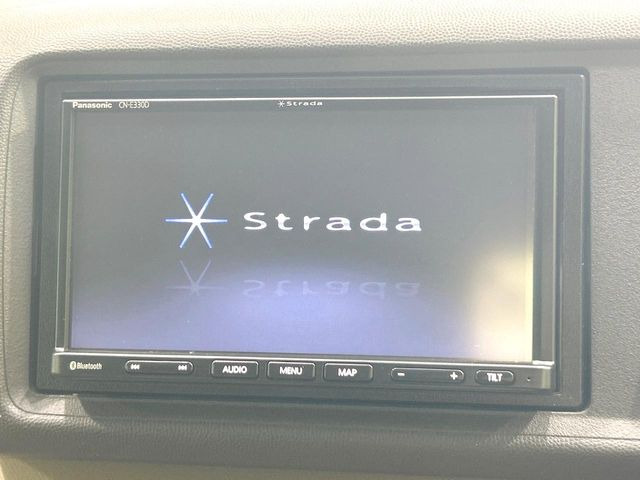 【ナビゲーション】使いやすいナビで目的地までしっかり案内してくれます。各種オーディオ再生機能も充実しており、お車の運転がさらに楽しくなります!!