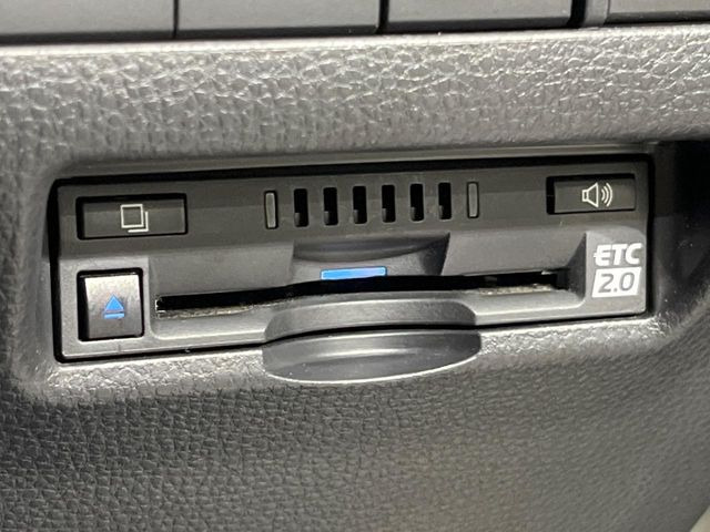 【ETC】高速道路の料金所をストレスなく通過!話題のスポットやサービスエリアに多い「スマートIC」利用時は必須のアイテムです。当店でセットアップを実施、ご納車当日からすぐにご利用いただけます!