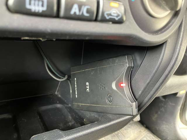 ☆ETC車載器!料金所をスムーズに通過出来ます!スマートインターチェンジの利用もOKですね!ETC割引も見逃せませんね☆