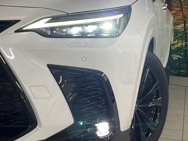 �y�O��LED�w�b�h���C�g�z�X�^�C���b�V���Ȍ����ڂ̎O��LED�w�b�h���C�g�𑕔���X�^�C�������łȂ��A��Ԃ̑��s�����E�ǍD�ň��S���Ă���肢�������܂��B