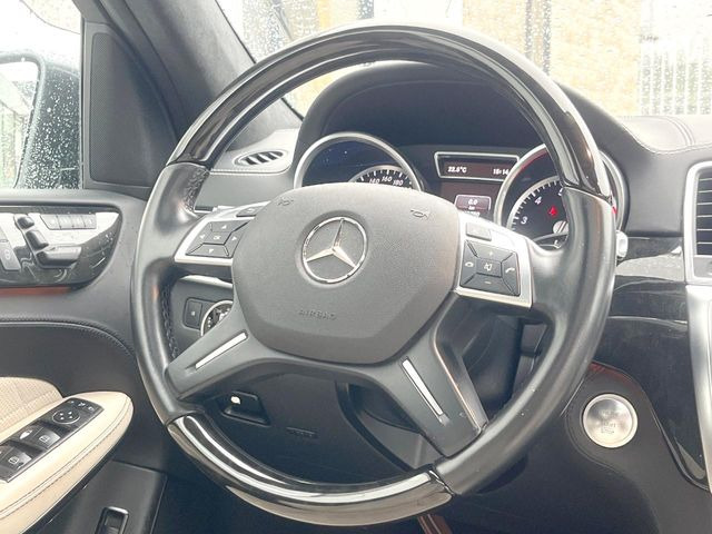 ���n���h�����̃X�������Ȃ��A���ꂢ�ȏ�Ԃ��ێ����Ă���܂��B�e�X�C�b�`���̓�����m�F�ς݂ł��B