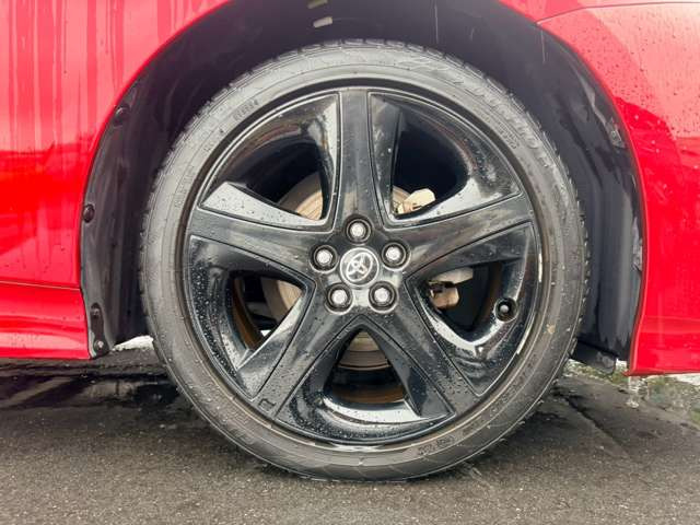 気になるお車がありましたら右の電話番号から直接お店にお問い合わせください。支払方法から車両情報、状態までなんでもご説明させて頂きます。スタッフ一同ご連絡お待ちしております。