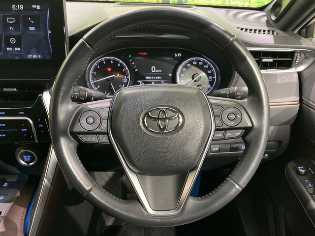 【ステアリングスイッチ】運転中、前方から目線をそらすことなく、オーディオ等の操作が可能な便利機能!安心&快適なドライブを演出してくれます♪