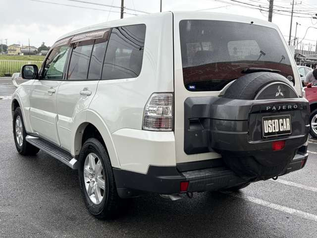 �N���J��SUV�̂ق��ɂ��A���t�@�[�h�E�G���O�����h�E�Z���i�E�X�e�b�v���S���E���H�N�V�[�E���F���t�@�C�A�E�I�f�b�Z�C�E�A���Ԃ��|���V�F�J�C�G�� �~�j�N���X�I�[�o�[�I�[��4 �L���v�e�B�o���݌ɂ��Ă���܂�