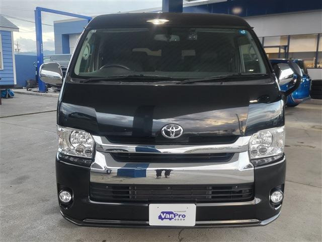 �ԗ��t�����g���ʂ���̊O�ϑS�i�ʐ^�ł��B�t�����g�O������w�b�h���C�g�A�t�����g�o���p�[����̃R���f�B�V�����ɂ��ĉ摜�ɂĂ��m�F���������B