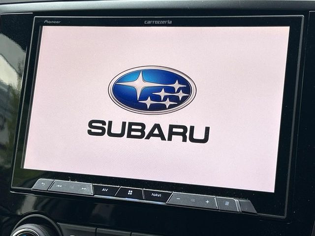 【純正ナビ】人気の純正ナビを装備。オーディオ機能も充実しており、Bluetooth接続すればお持ちのスマホやMP3プレイヤーの音楽を再生可能!毎日の運転がさらに楽しくなります!!