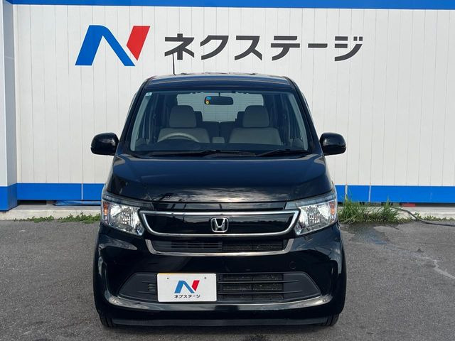 弊社では、全車『修復歴なし』のお車のみ取り扱っております。専任バイヤーによる厳選した仕入れの後、入庫後の車両チェックを行い、ネクステージが認定した高品質な中古車をご提供しております。