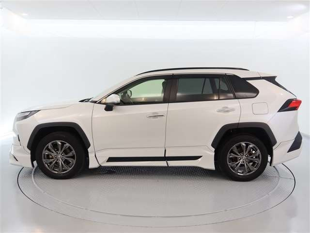 RAV42.5 ハイブリッド G E-Four 4WD