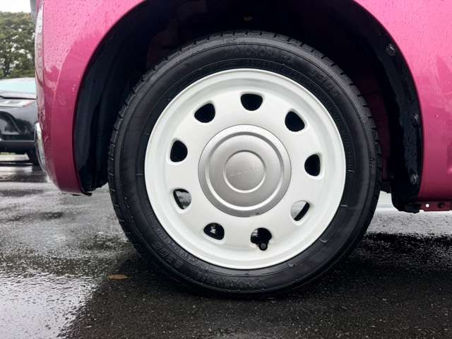 気になるお車がありましたら右の電話番号から直接お店にお問い合わせください。支払方法から車両情報、状態までなんでもご説明させて頂きます。スタッフ一同ご連絡お待ちしております。