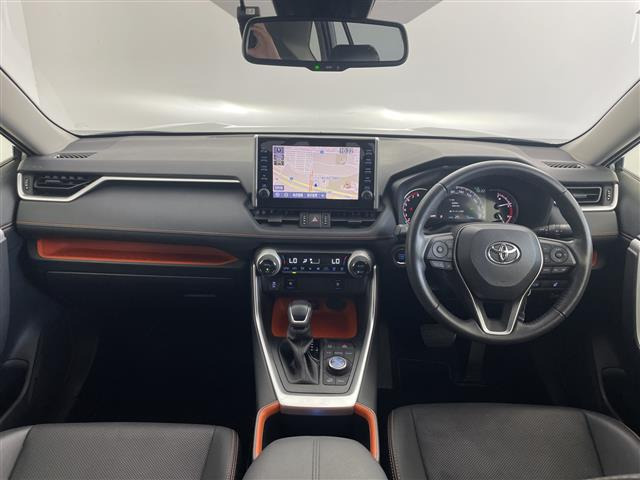 RAV42.0 アドベンチャー 4WD
