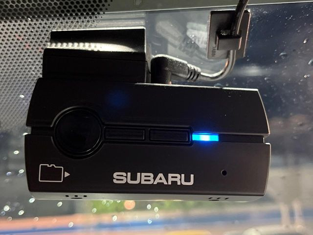 【ドライブレコーダー】ドライブレコーダー装備!走行中はもちろん、あおり運転や事故に遭遇した際、映像で記録し、万一のリスクに備えます。※記録用SDカードはお客様ご自身でご準備いただく必要があります。