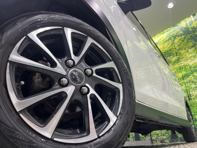 �y14�C���`�A���~�z�C�[���z�O�ςɃ}�b�`�����A���~�z�C�[���𑕒����Ă���܂��B�e��A���~�z�C�[����A�X�^�b�h���X�^�C�����戵�����Ă���܂��B���񂲑��k����������