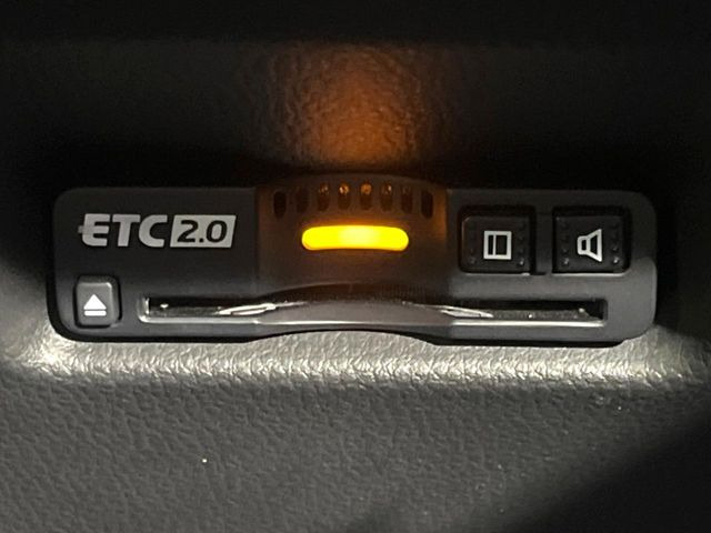 【ETC】高速道路の料金所をストレスなく通過!話題のスポットやサービスエリアに多い「スマートIC」利用時は必須のアイテムです。当店でセットアップを実施、ご納車当日からすぐにご利用いただけます!
