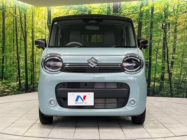 弊社では、全車『修復歴なし』のお車のみ取り扱っております。専任バイヤーによる厳選した仕入れの後、入庫後の車両チェックを行い、ネクステージが認定した高品質な中古車をご提供しております。