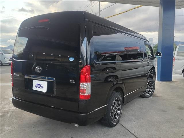 �ԗ��E���A�΂ߌ������̊O�ϑS�i�ʐ^�ł��B���A�t�F���_�[��X���C�h�h�A�㕔�A���A�Q�[�g�̃R���f�B�V�����ɂ��ĉ摜�ɂĂ��m�F���������B