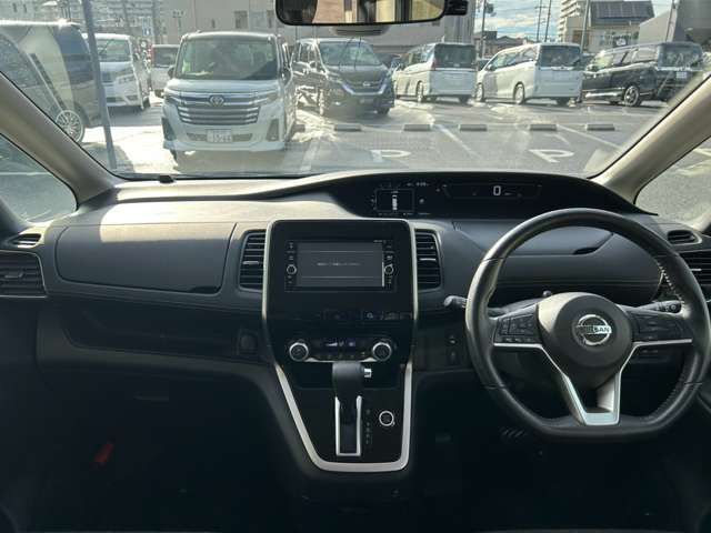 スリークロス滋賀店の展示車両は試乗が可能ですので、見て触って乗って、ご納得頂いた上でご購入頂けます!(試乗をご希望の方は事前にご予約下さい)