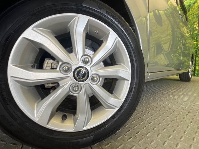 �y�����A���~14�C���`�z�C�[���z�O�ςɃ}�b�`���������A���~�z�C�[���𑕒����Ă���܂��B�e��ЊO�A���~�z�C�[����A�X�^�b�h���X�^�C�����戵�����Ă���܂��B���񂲑��k����������