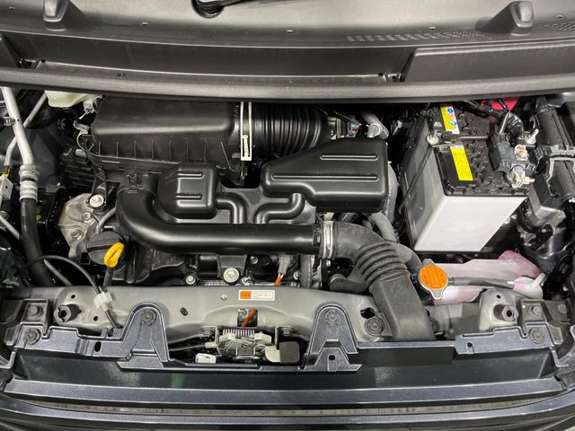 親切・丁寧な専門メカニックスタッフが応対!・車検・点検整備・事故等の修理などアフターサービスも安心。お車のカスタマイズもネクステージのサービススタッフまでご相談ください!