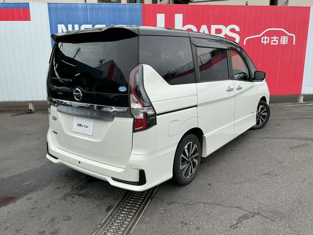 セレナ2.0 ハイウェイスターV