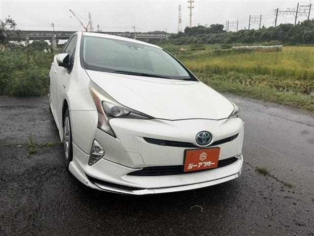 プリウス(トヨタ) 1.8 S セーフティ プラス　フルエアロ 禁煙車 純正9型ナビ 中古車画像