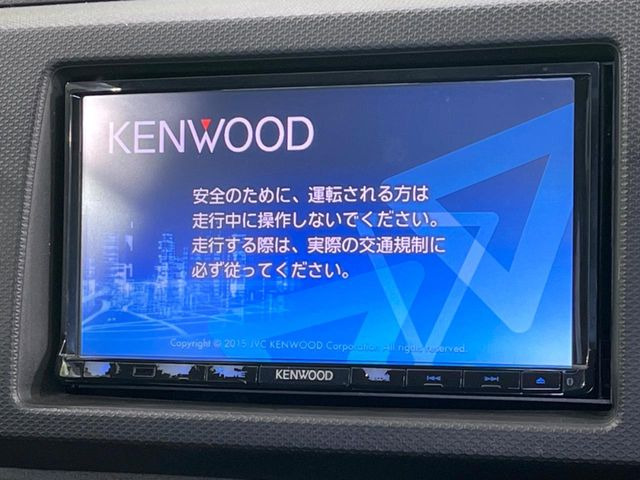 【ナビゲーション】目的地までしっかり案内してくれる使いやすいナビ。Bluetooth接続すればお持ちのスマホやMP3プレイヤーの音楽を再生可能!毎日の運転がさらに楽しくなります!!