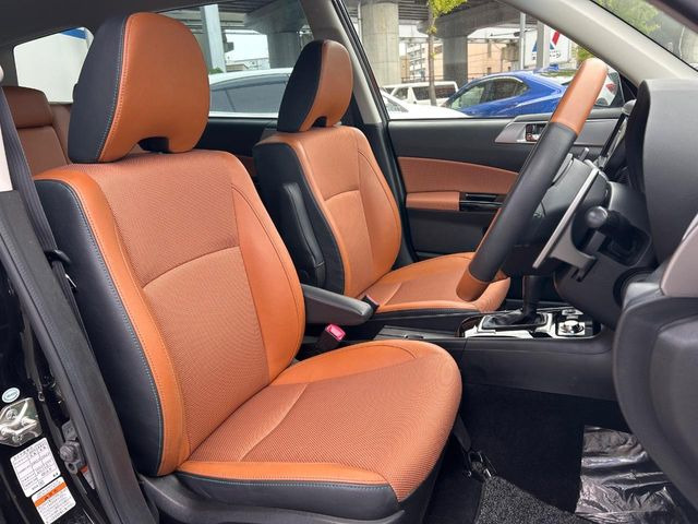 �^�]�Ȃ܂��ɂ͏\���ȃX�y�[�X������A�啿�ȕ��ł��������^�]���Ă�����������ł��B