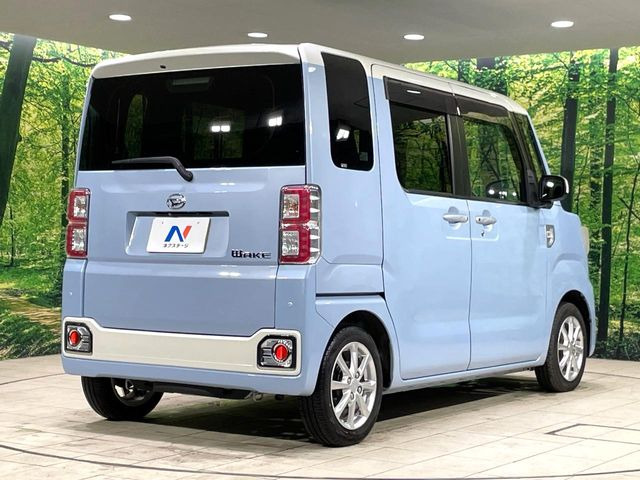 ☆全国のネクステージからお取り寄せが可能※!遠方の店舗に展示してあるクルマが気になる場合も、最寄りの店舗でご覧いただくことが可能です!是非私たちに要望をお聞かせください!※別途費用