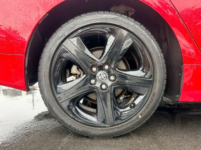 気になるお車がありましたら右の電話番号から直接お店にお問い合わせください。支払方法から車両情報、状態までなんでもご説明させて頂きます。スタッフ一同ご連絡お待ちしております。