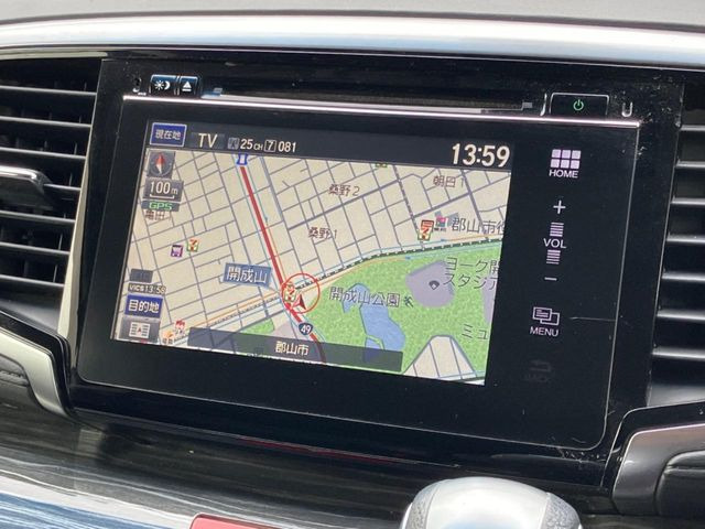 【ナビゲーション】目的地までしっかり案内してくれる使いやすいナビ。Bluetooth接続すればお持ちのスマホやMP3プレイヤーの音楽を再生可能!毎日の運転がさらに楽しくなります!!