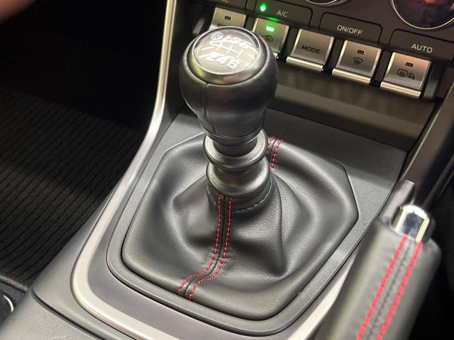 【フロア6速MT】走りの6速MT!!スポーティーな走行をお楽しみいただけます♪
